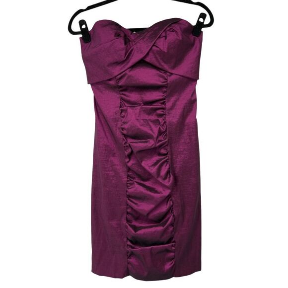 Xscape Metallic Magenta Strapless Mini Dress‎ - Picture 1 of 11